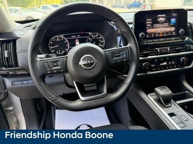 Used 2024 Silver Nissan SV image 20