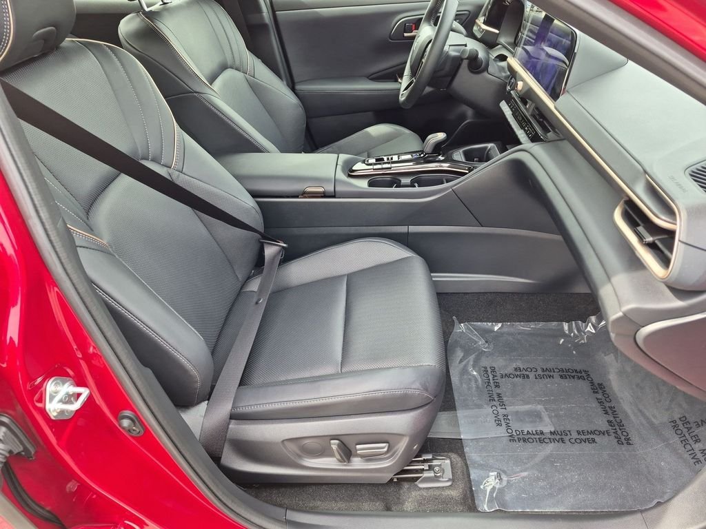 Used 2026 Red Toyota Limited image 29