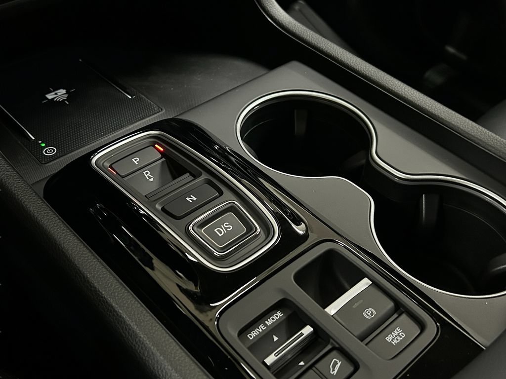 2025 Honda Pilot Touring+ - Photo 49