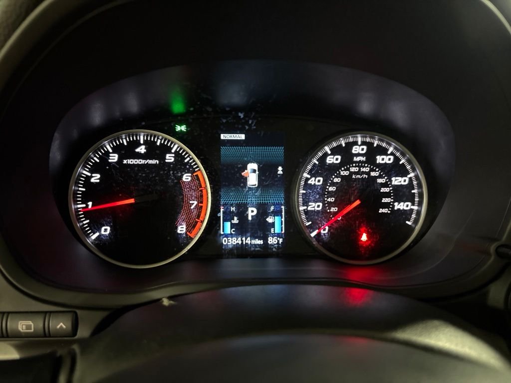 Used 2022 Black Mitsubishi LE image 16
