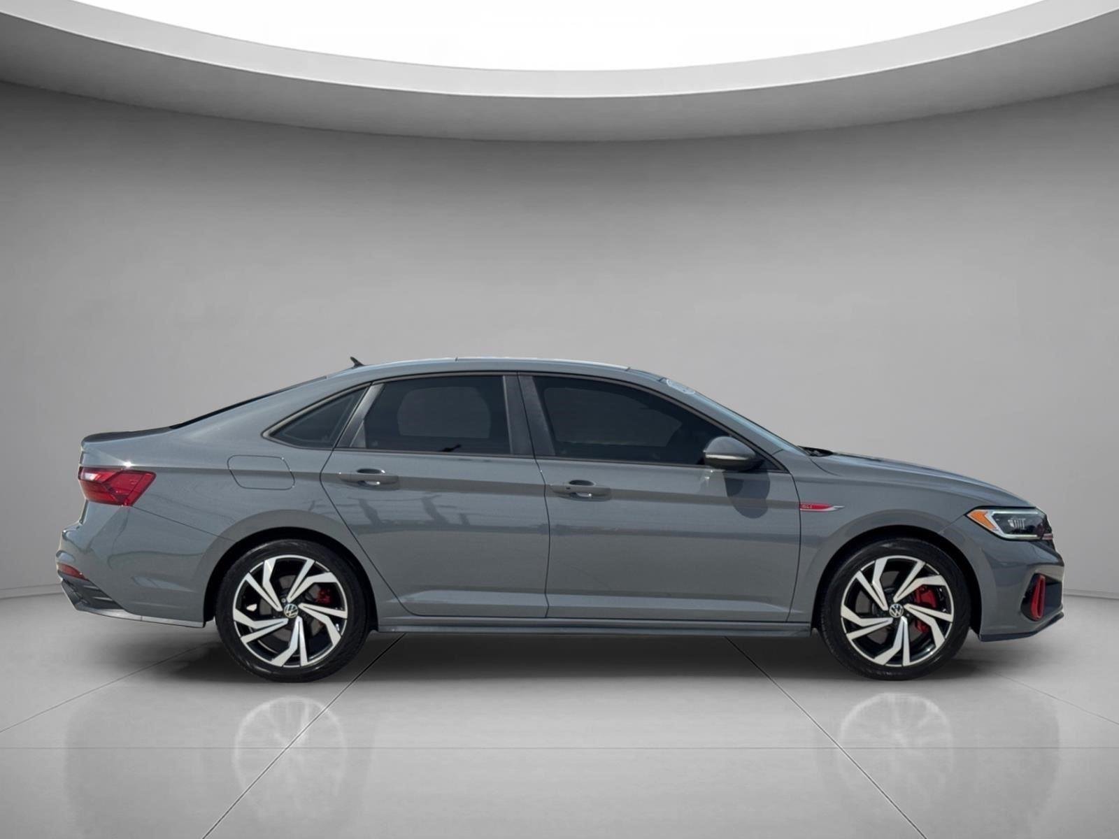 Used 2022 Pure Gray w/Black Roof Volkswagen Autobahn image 6