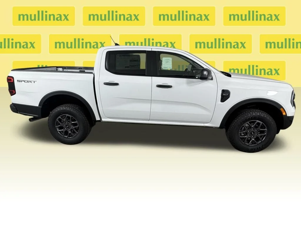 New 2025 White Ford XLT image 22