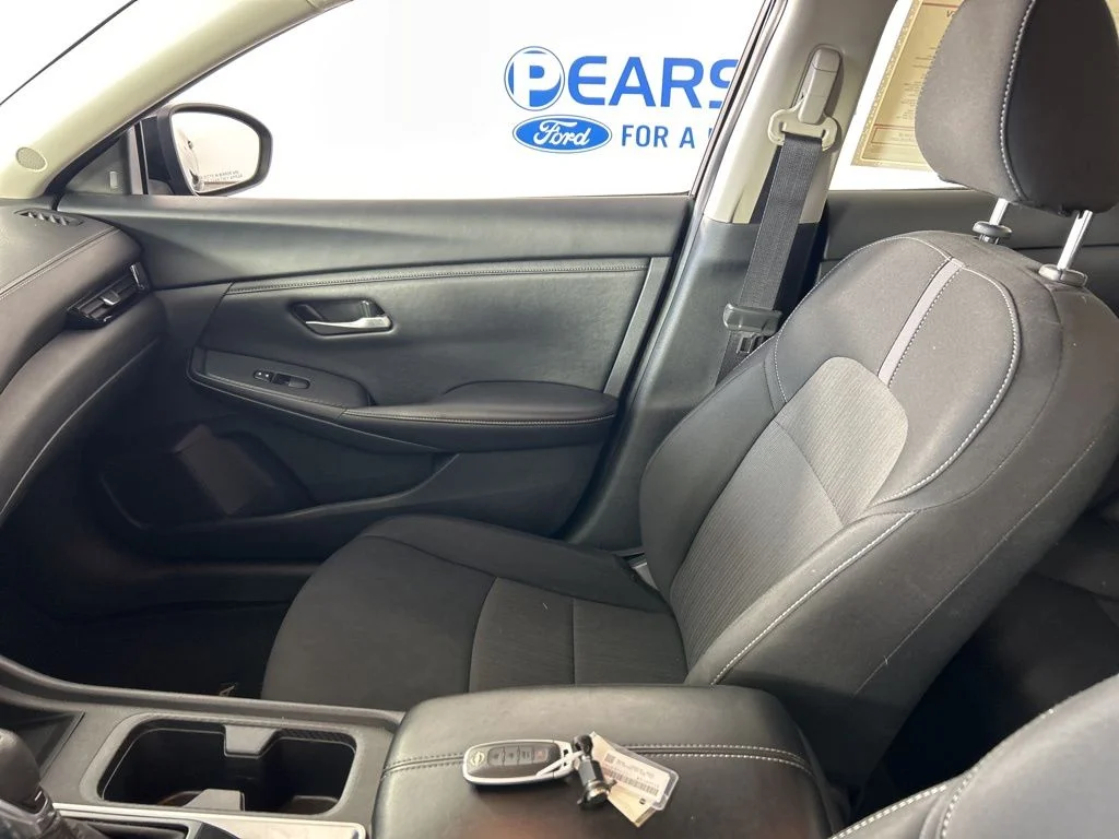 2024 Nissan Sentra SV - Photo 25