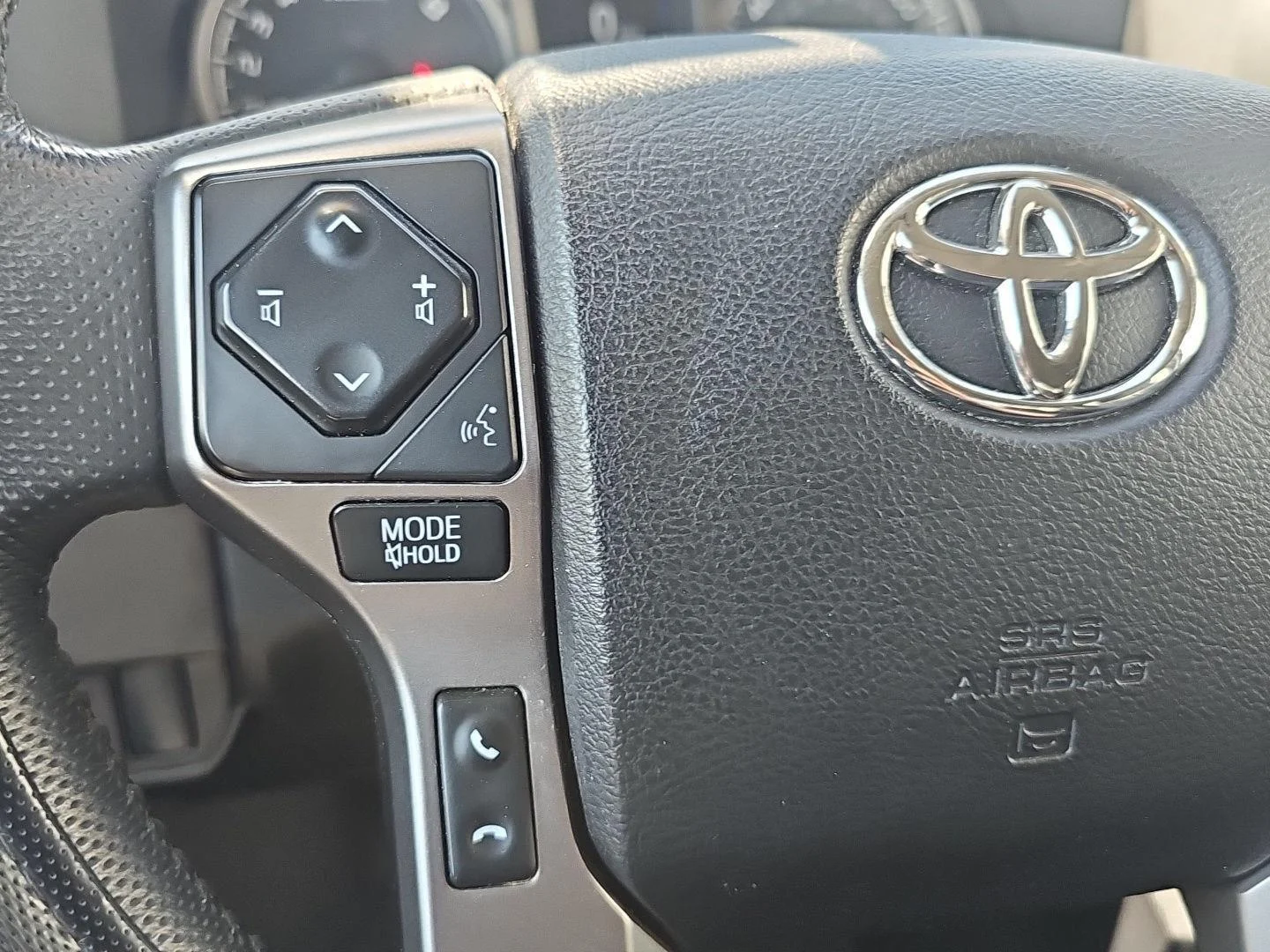 Used 2022 Magnetic Gray Metallic Toyota SR5 image 11