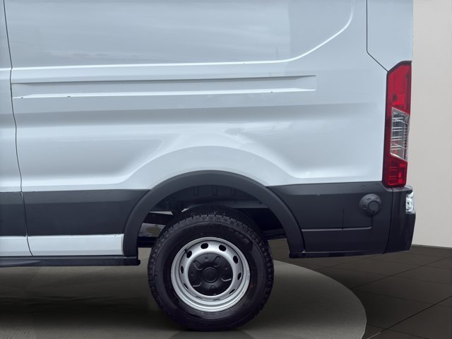 Used 2024 White Ford  image 23