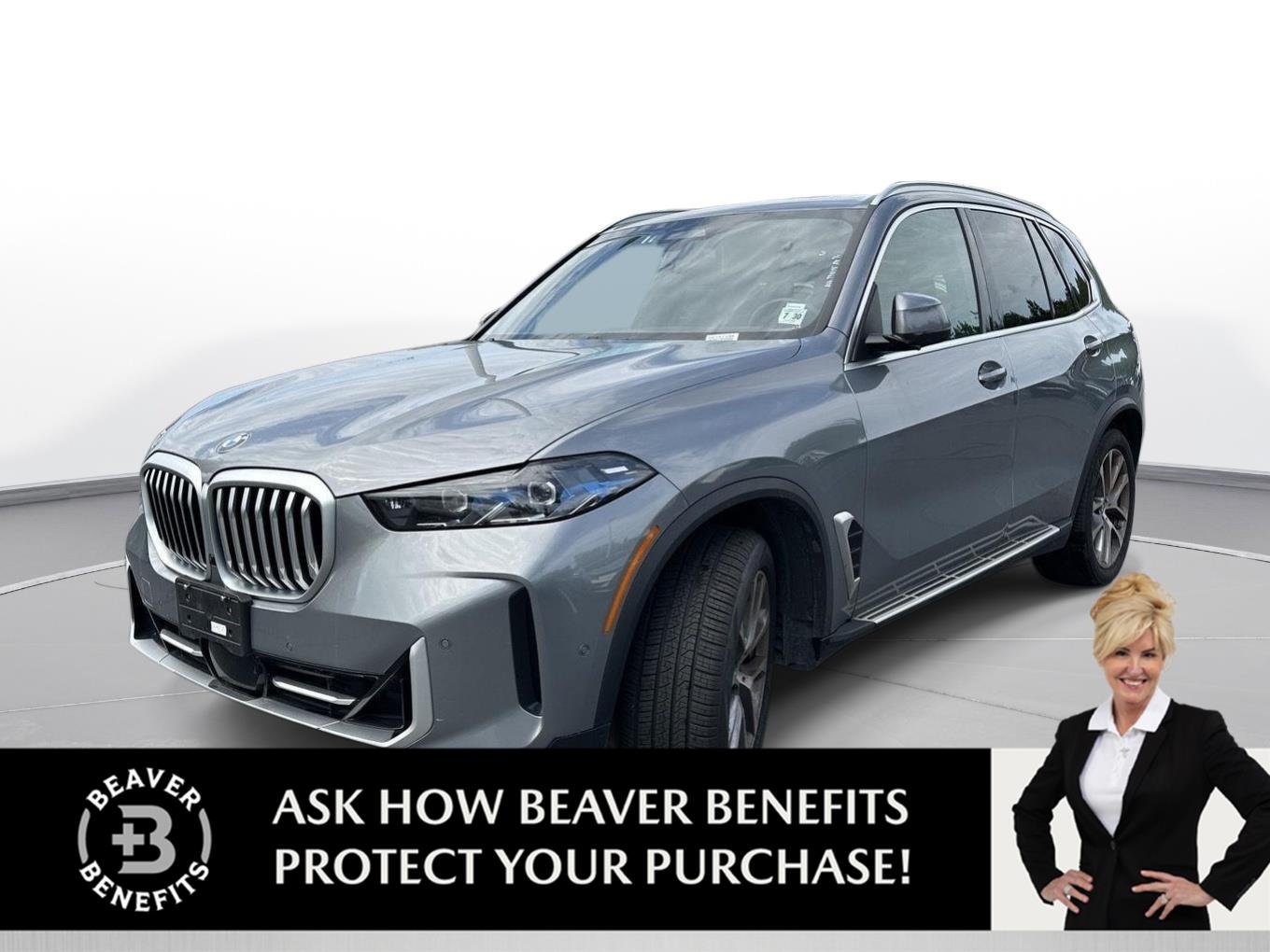 Used 2026 Skyscraper Grey Metallic BMW xDrive40i image 1