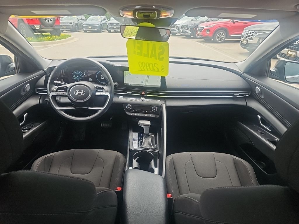 2024 Hyundai Elantra SEL - Photo 35