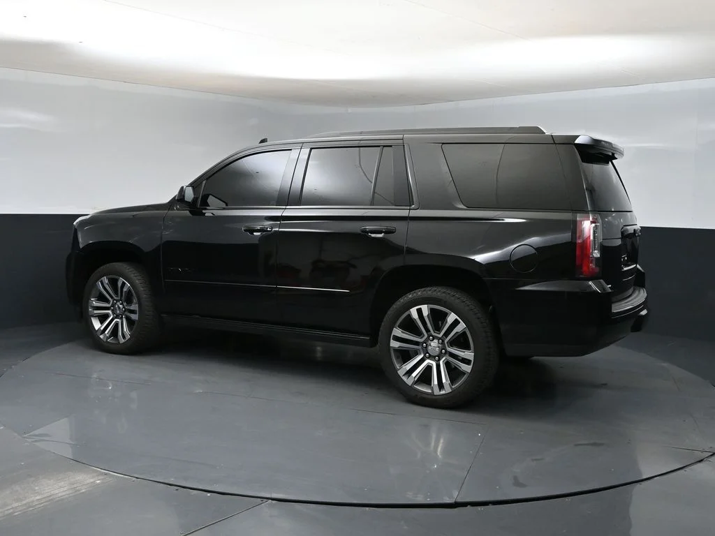 Used 2019 Black GMC Denali image 4
