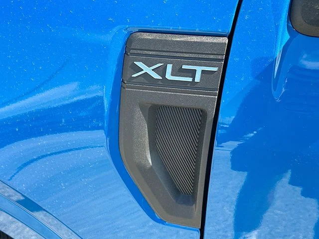New 2026 Blue Ford XLT image 17