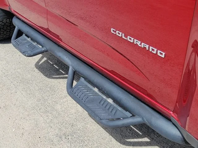 2021 Chevrolet Colorado Z71 - Photo 7