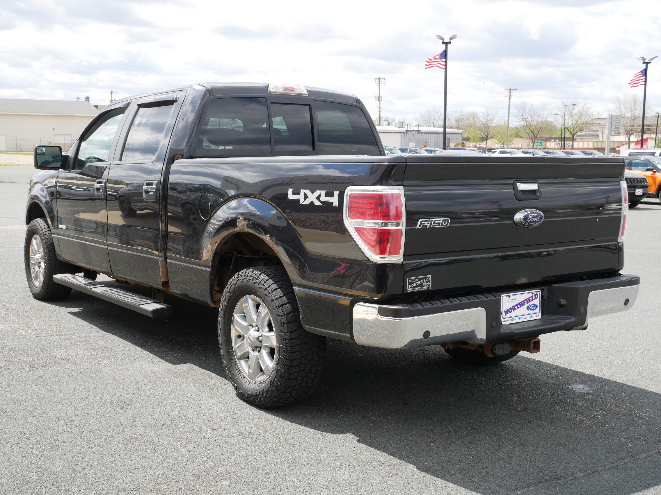 Used 2014  Ford XLT image 6