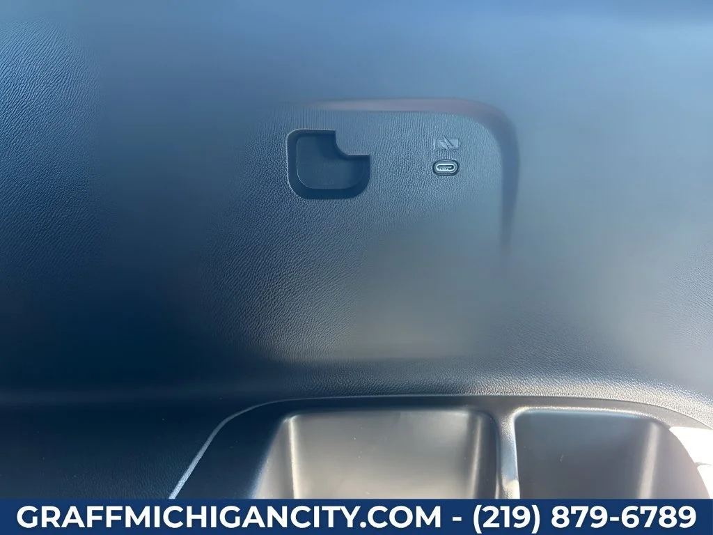 2027 GMC Acadia Elevation - Photo 47