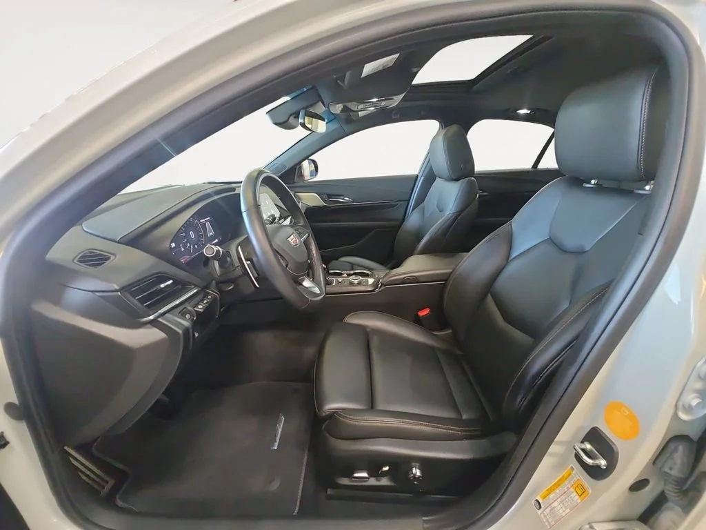 Used 2023 Rift Metallic Cadillac V-Series image 11