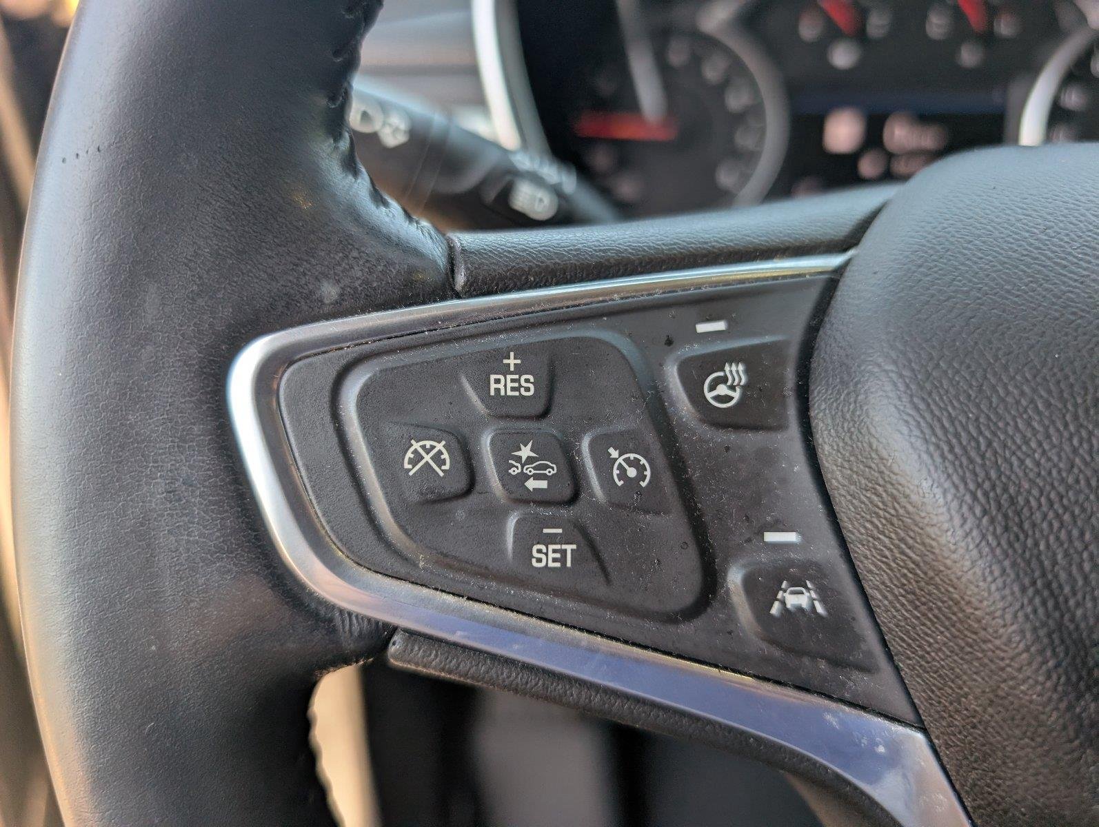 Used 2022 Iron Gray Metallic Chevrolet Premier image 25