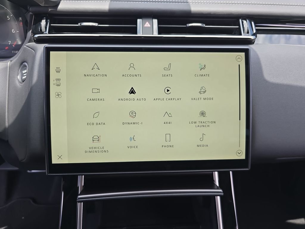 New 2026 Santorini Black LAND ROVER  image 21