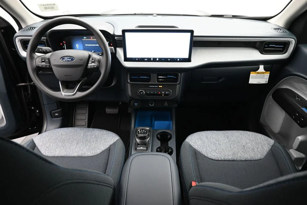 New 2026 Shadow Black Ford XLT image 19