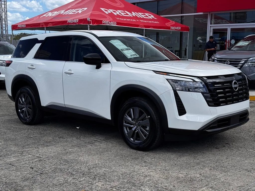 New 2026 White Nissan S image 2