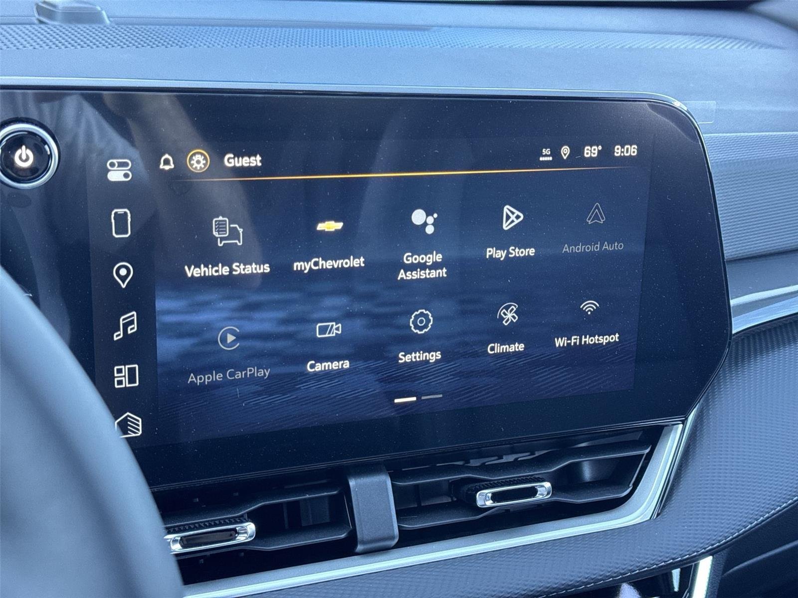 2026 Chevrolet Equinox LT - Photo 13