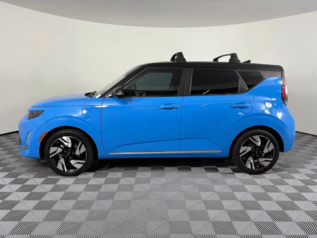 Used 2023 Blue Kia GT-Line image 12