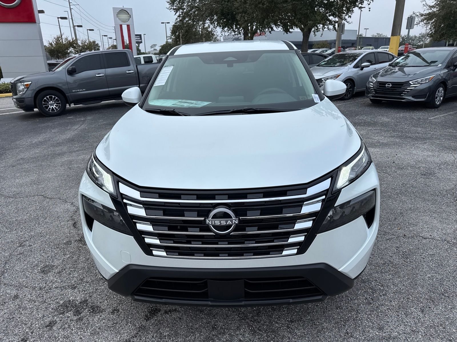 New 2026 Nissan Rogue SV 4D Sport Utility