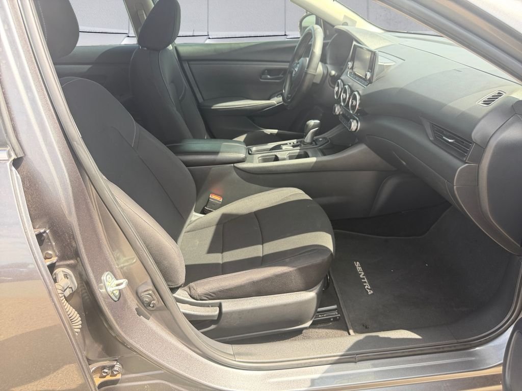 Used 2025 Gray Nissan S image 13