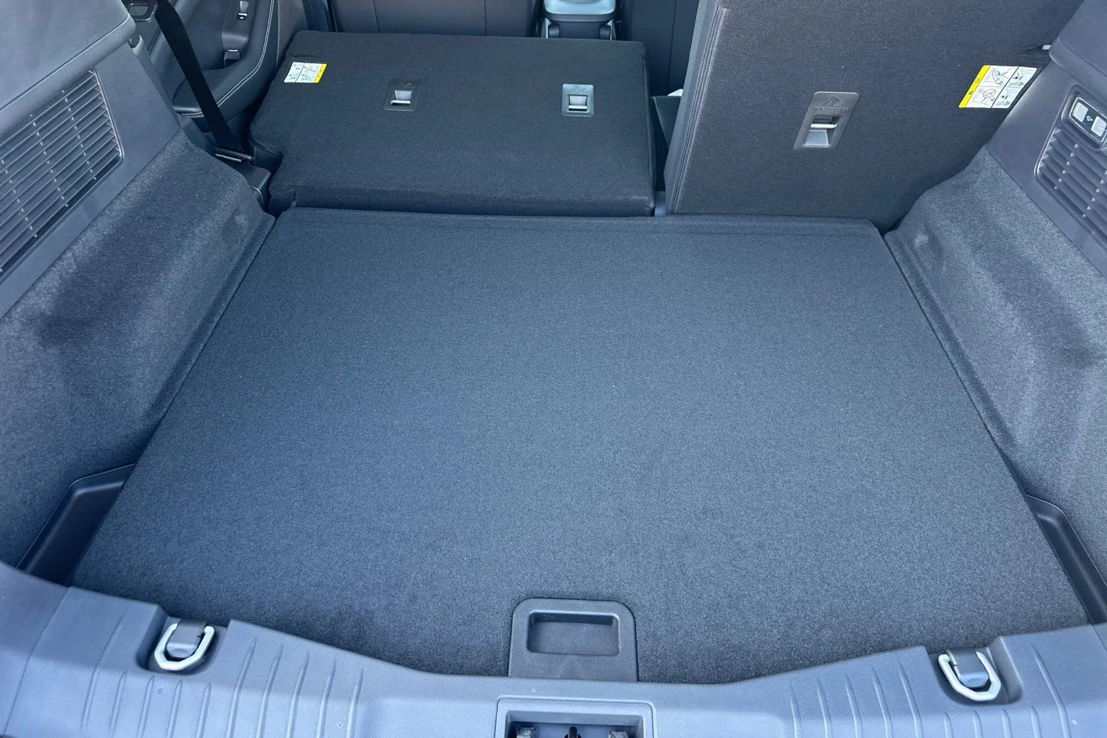 New 2026 Glacier Gray Metallic Tri-coat Ford Select image 11