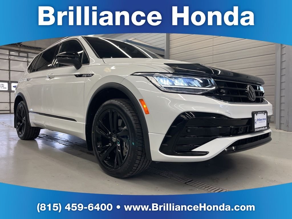 2024 Volkswagen Tiguan SE R-LINE BLACK