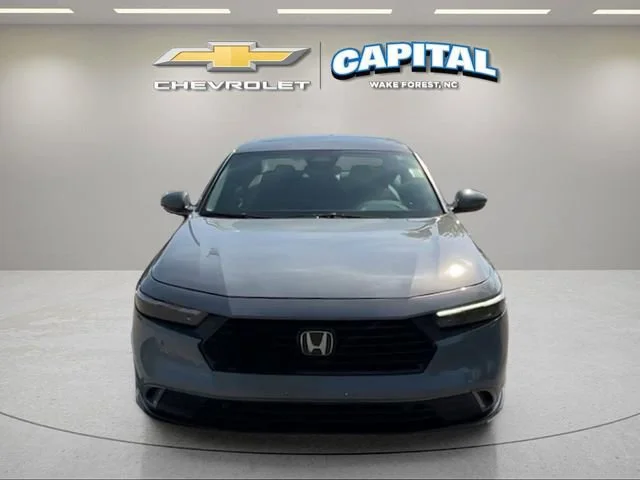Used 2023 Gray Honda EX-L image 8