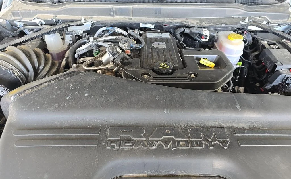 Used 2025 White Ram Laramie image 15