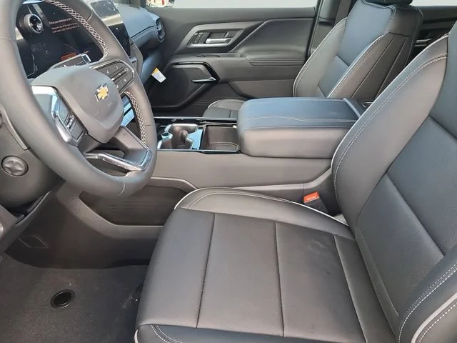 New 2026 Slate Gray Metallic Chevrolet LT - Extended Range image 21