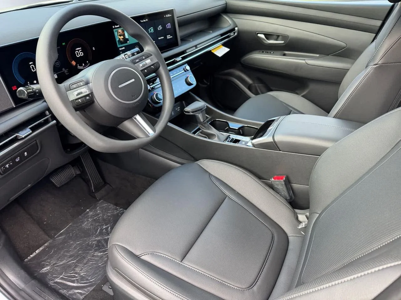 New 2026 White Hyundai SEL Plus AWD image 7