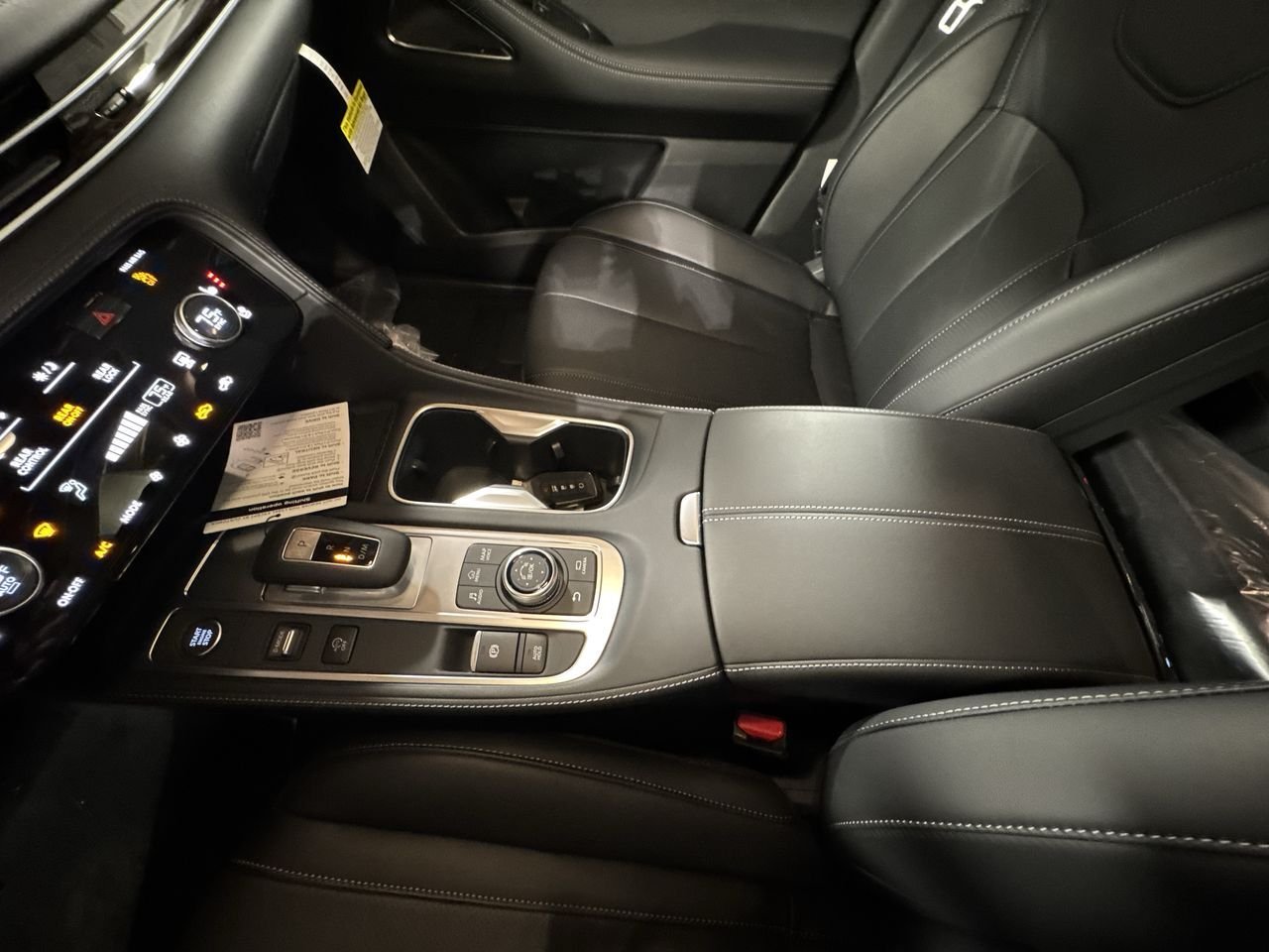 2025 INFINITI QX60 LUXE - Photo 26