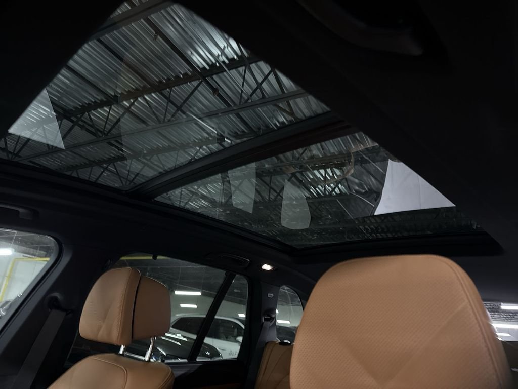 New 2026 Gray Metallic BMW xDrive40i image 22