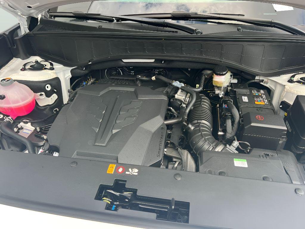 New 2026 Creamy White Pearl Hyundai Limited FWD image 9