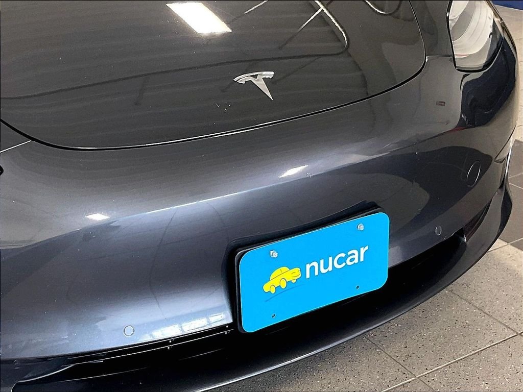 Used 2018 Gray Tesla Long Range image 31