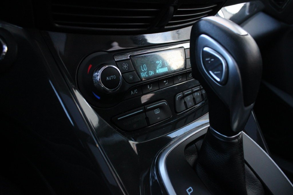 Used 2014 Sterling Gray Metallic Ford Titanium image 19