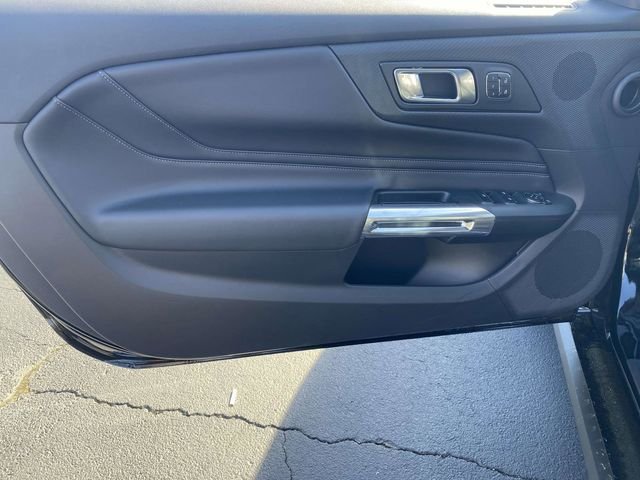 2025 Ford Mustang EcoBoost Premium Convertible - Photo 10