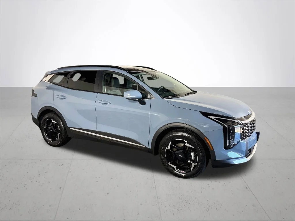 New 2027 Heritage Blue Kia EX image 4