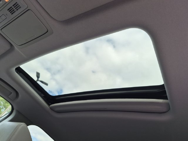 Used 2020 Gray Honda Touring image 15