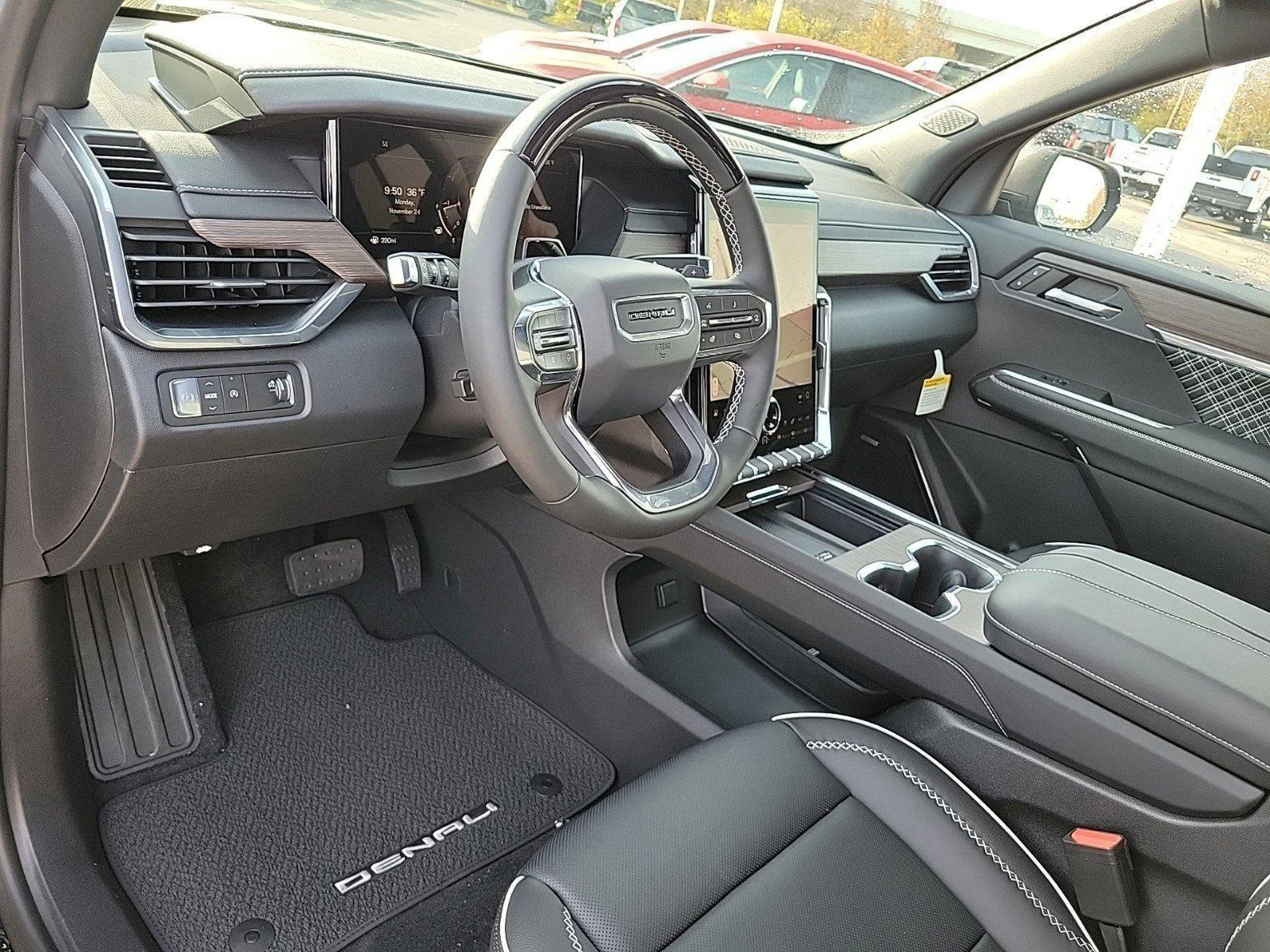 2026 GMC Acadia Denali - Photo 18