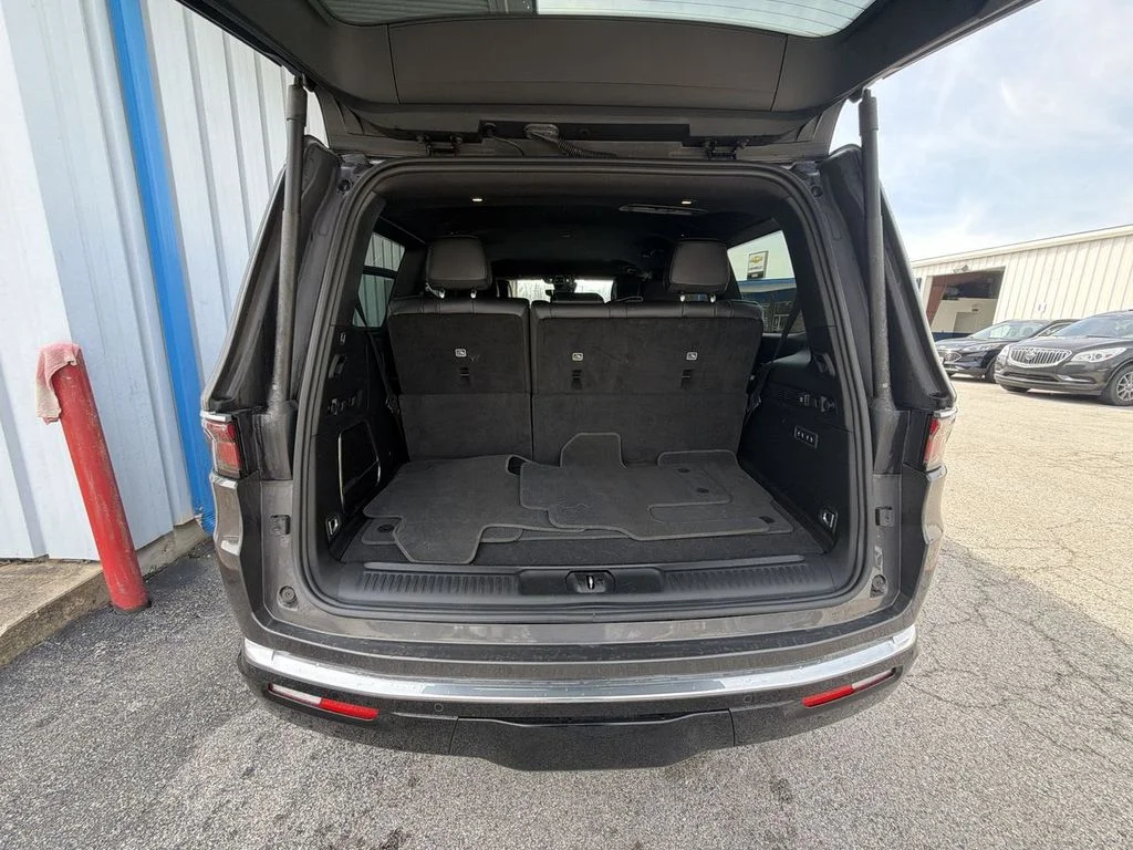 Used 2022 Gray Jeep Series III image 26