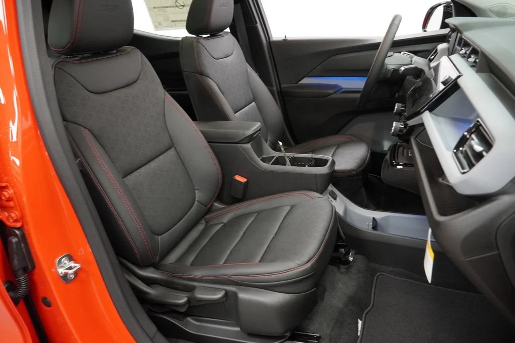New 2027 Habanero Orange Chevrolet RS image 27