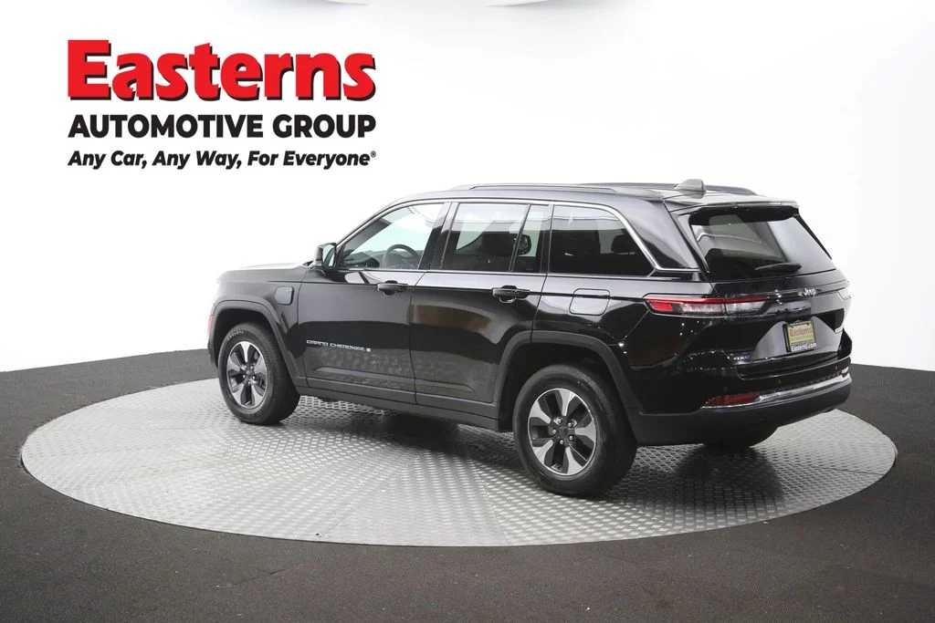 Used 2024 Black Jeep 4xe image 69