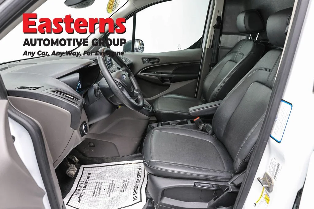 Used 2022 White Ford XL image 13