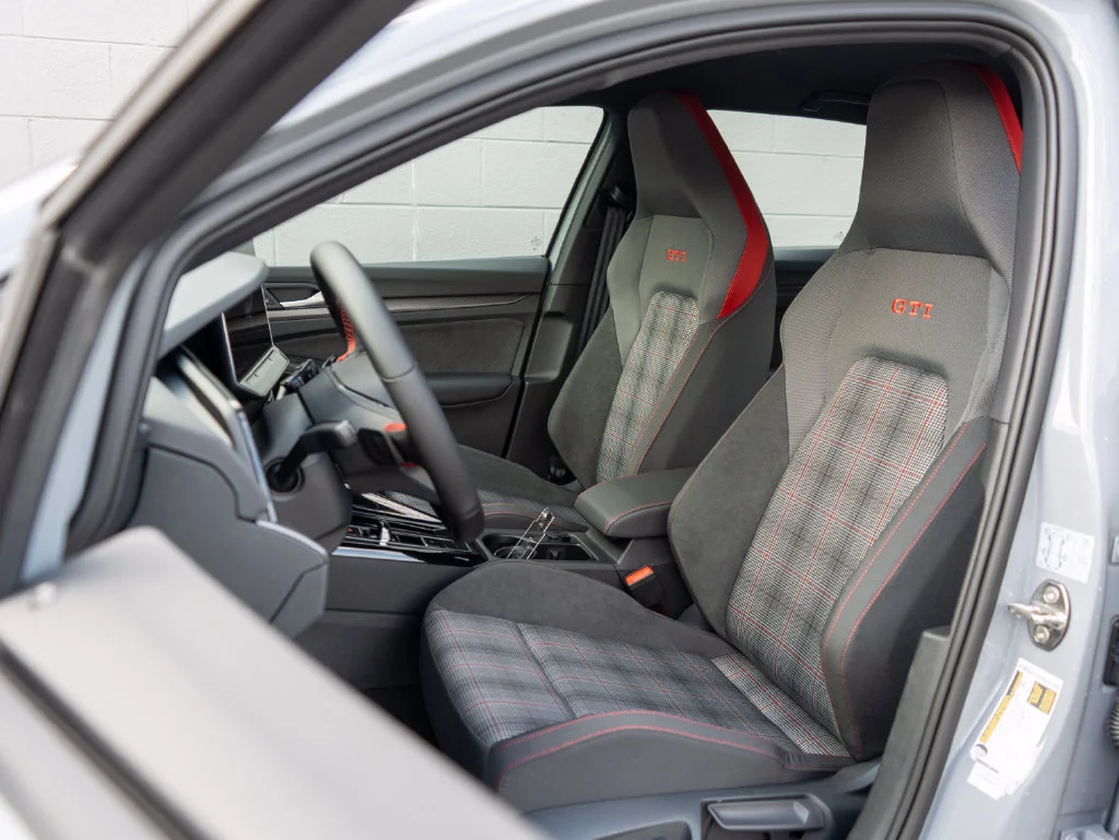 New 2026 Moonstone Gray Volkswagen 2.0T S image 10