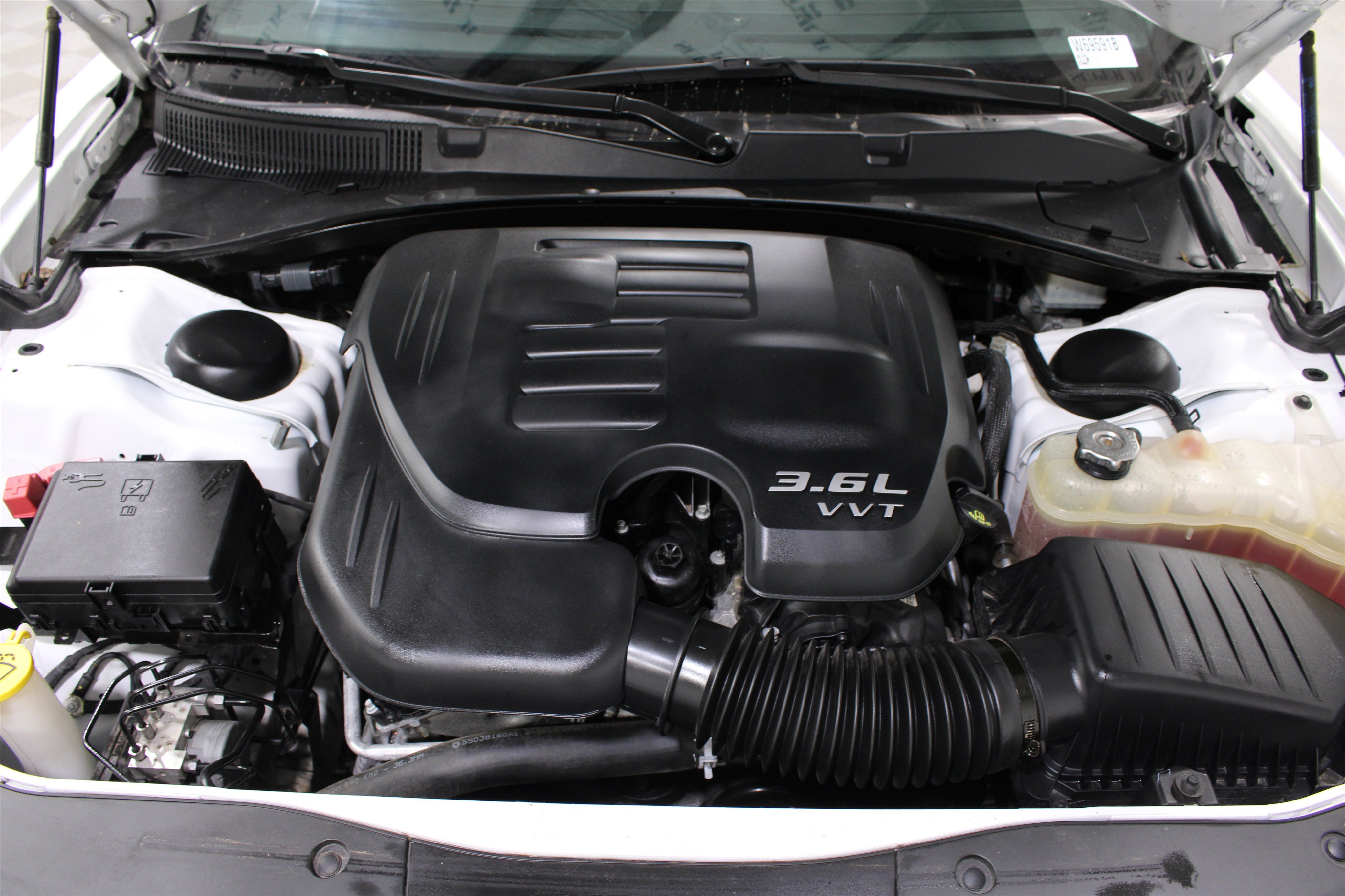 Used 2022 White Knuckle Clearcoat Dodge GT image 35