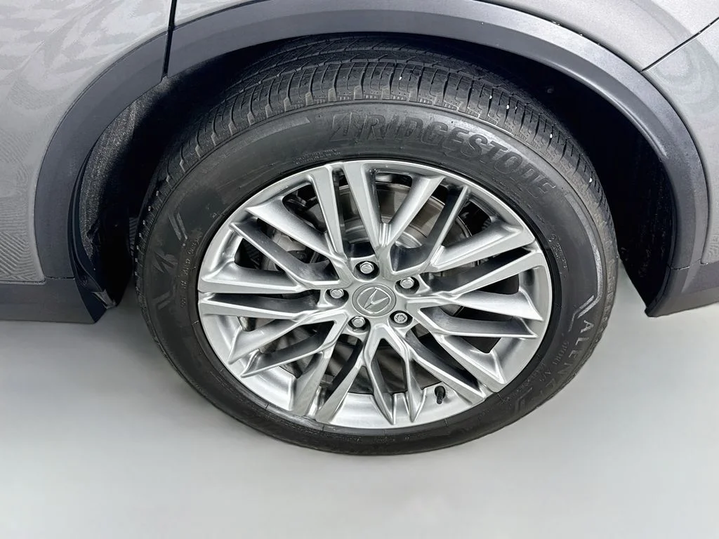 Certified Used 2023 Liquid Carbon Metallic Acura SH-AWD ADVANCE image 26