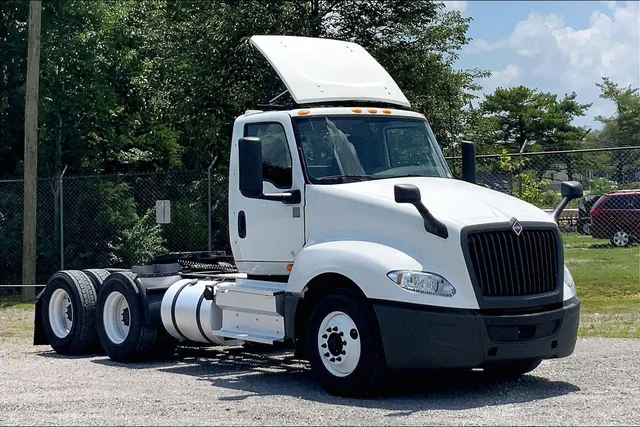 2021 International LT625 6x4 