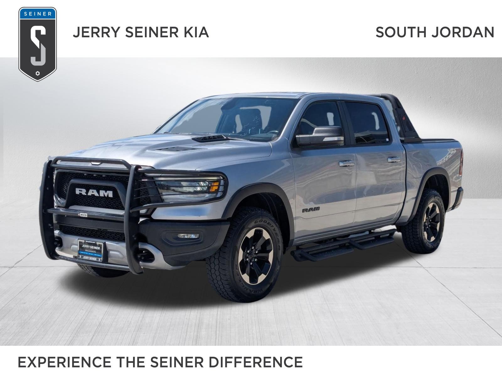 2020 RAM 1500 Rebel 4x4 Crew Cab 5'7's photo