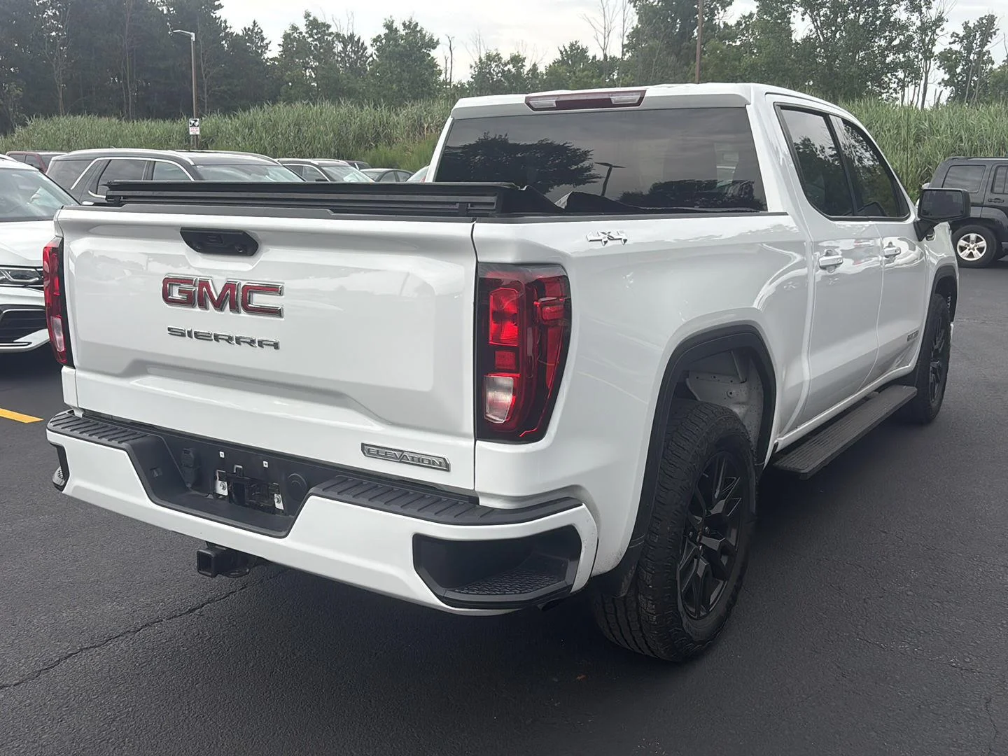 Used 2023 Summit White GMC Elevation image 7